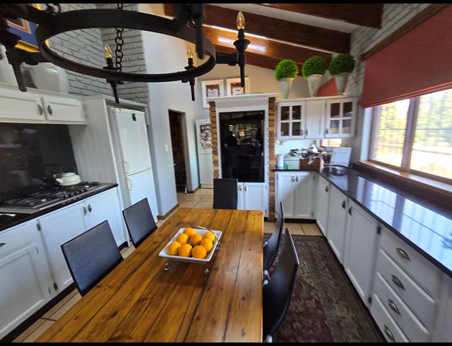 3 BEDROOM FREEHOLD FOR SALE IN GLENVISTA